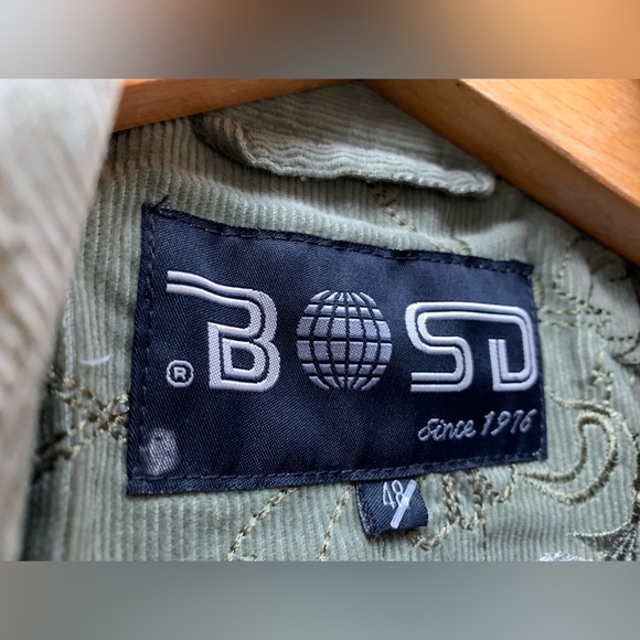 Well tailored and gorgeous corduroy trench coat with embroidery - Picture 13 of 15